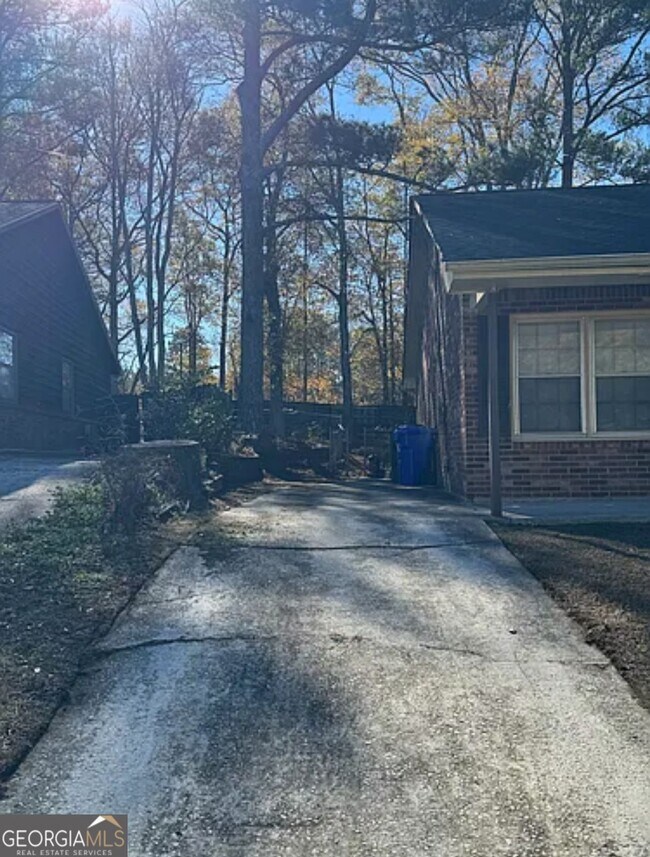 Building Photo - 1152 Pinedale Cir NW