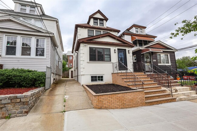 Primary Photo - 65-04 80th St