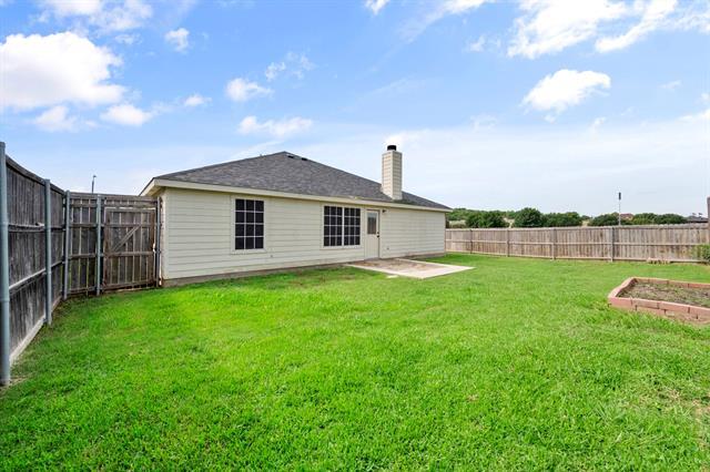 Building Photo - 812 Sierra Cir