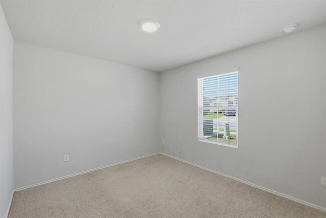 Building Photo - 15204 Siberian Elm Ln