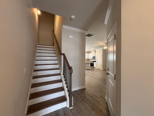 Building Photo - 235-B Alston Ridge Dr