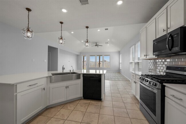 Building Photo - 28314 Buffalo Fork Ln