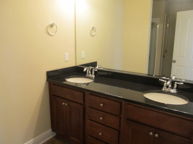 Building Photo - 8875 White Ibis Way