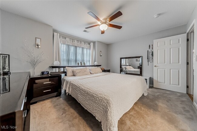 Building Photo - 22586 Lenox Dr