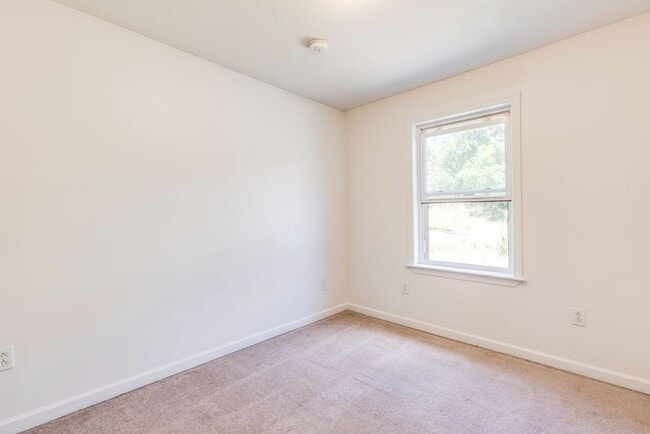 Building Photo - 224 Seward St