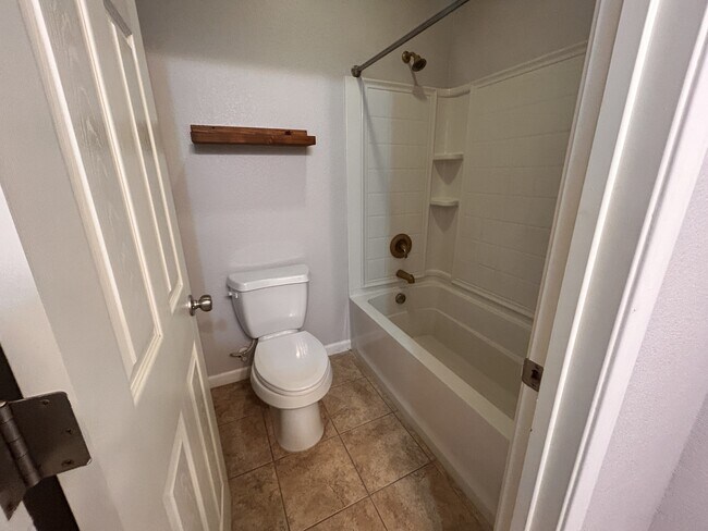 Building Photo - 10476 Fossil Way