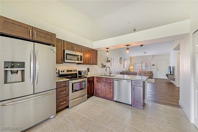 Building Photo - 26651 Rosewood Pointe Cir