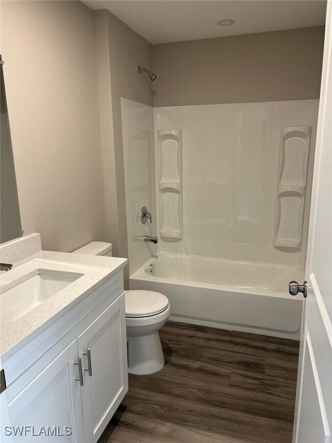 Building Photo - 374 Compese Ave S