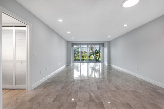 Building Photo - 4832 Esedra Ct
