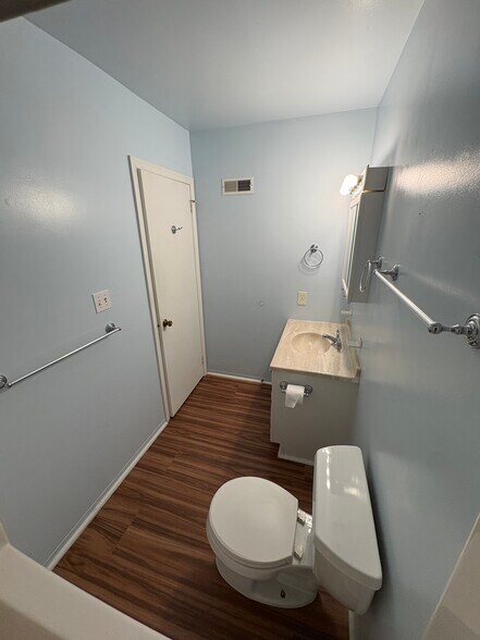 Building Photo - 2109 Cedar Run Dr