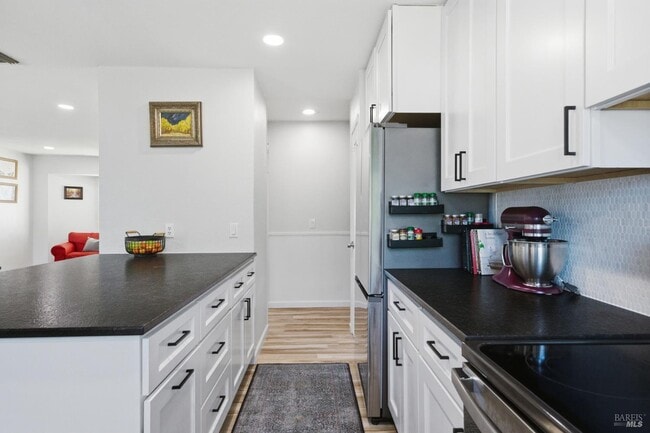 Building Photo - 1100 Merrill Ct