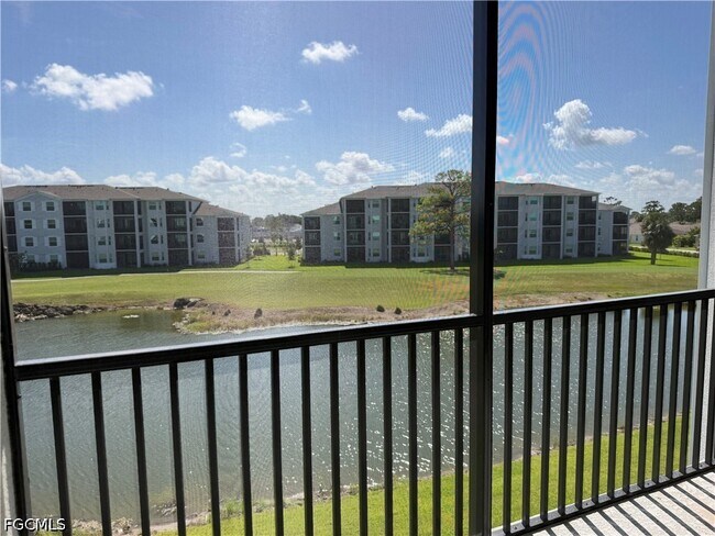 Building Photo - 18411 Copperhead Dr