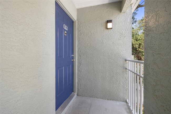 Building Photo - 5440 S MacDill Ave