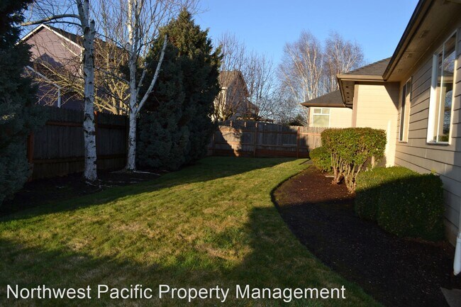 Building Photo - 3 br, 2.5 bath House - 947 Burley Hill Dri...