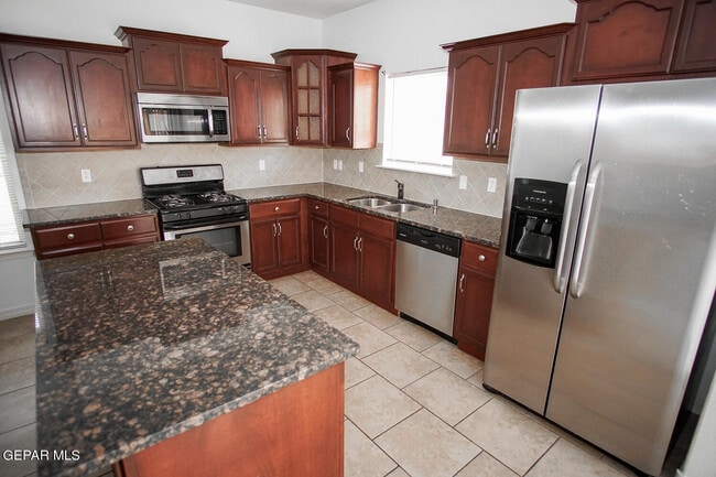 Building Photo - 14604 Spanish Point Dr