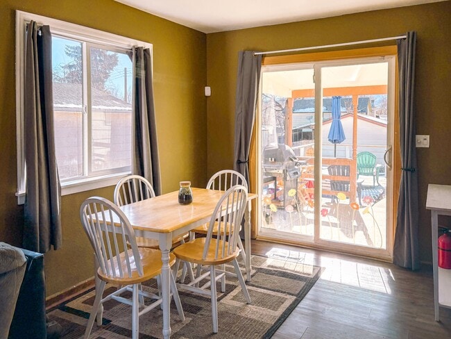 Building Photo - 2519 W Monument St