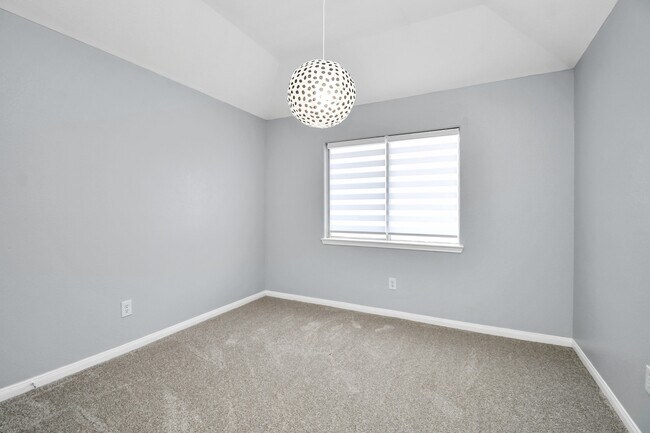 Building Photo - 3310 Manor Tree Ln