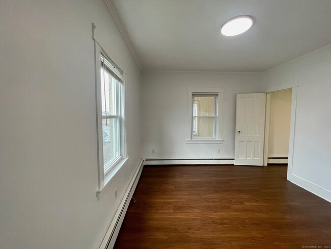Building Photo - 14 Berrian Pl