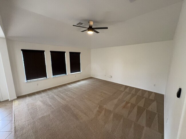 Building Photo - 6212 Blayney Dr