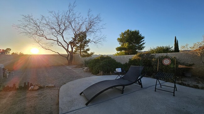 Building Photo - 56814 Mountain View Trail