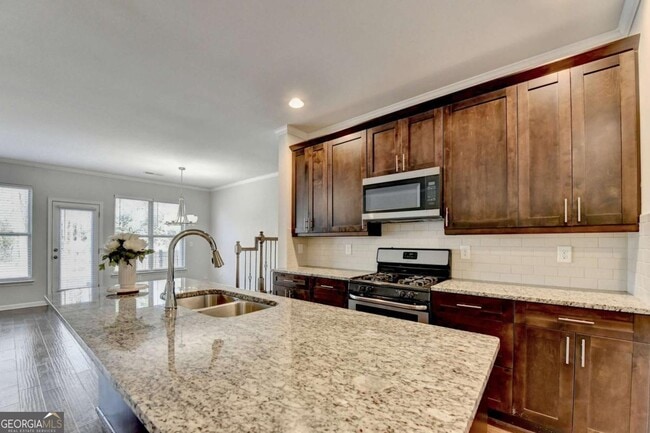 Building Photo - 5535 Lightheart Ct