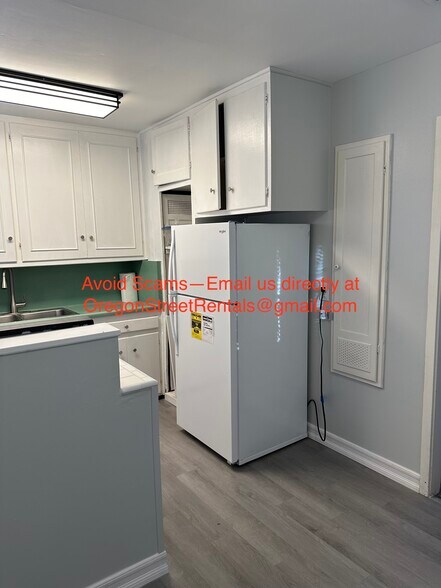 Refrigerator included - 28 Oregon St