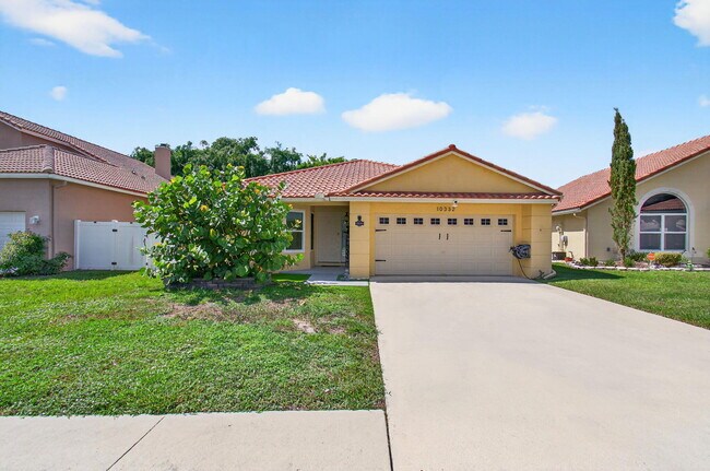 Primary Photo - 10332 Islander Dr