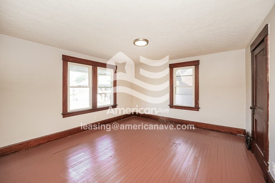 Building Photo - 128 Smith Ave NW