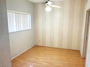 Building Photo - 806 W 24th St