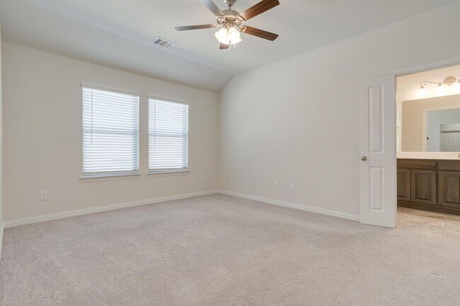 Building Photo - 6721 Farsight Dr