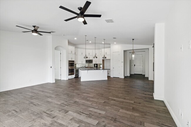 Building Photo - 4713 S Aileron Ln