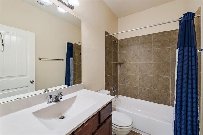 Building Photo - 5652 Porano Cir