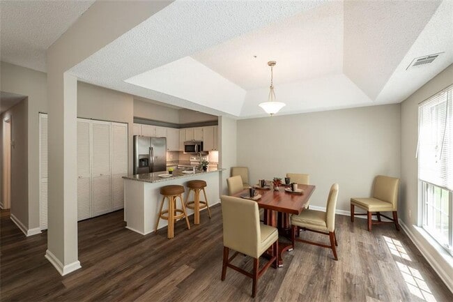 Building Photo - 3067 Steeplechase Dr