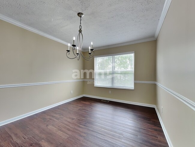 Building Photo - 80 Bluegrass Ln