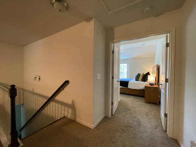 Building Photo - 2644 Stonekey Bend