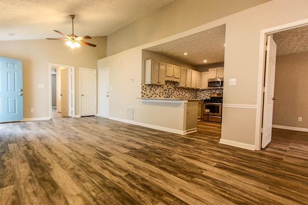 Building Photo - 2745 Highland Ridge NW