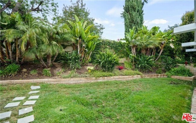 Building Photo - 1097 Finrod Ct