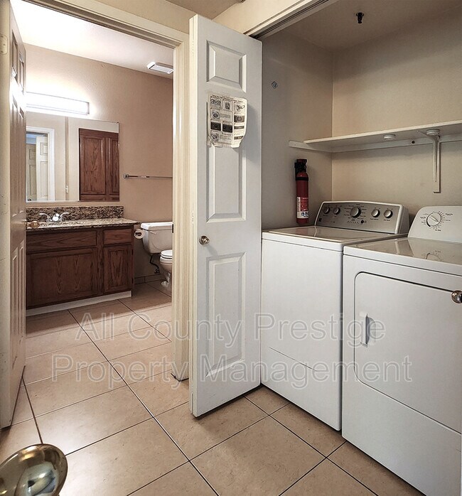 Building Photo - 9451 E Becker Ln