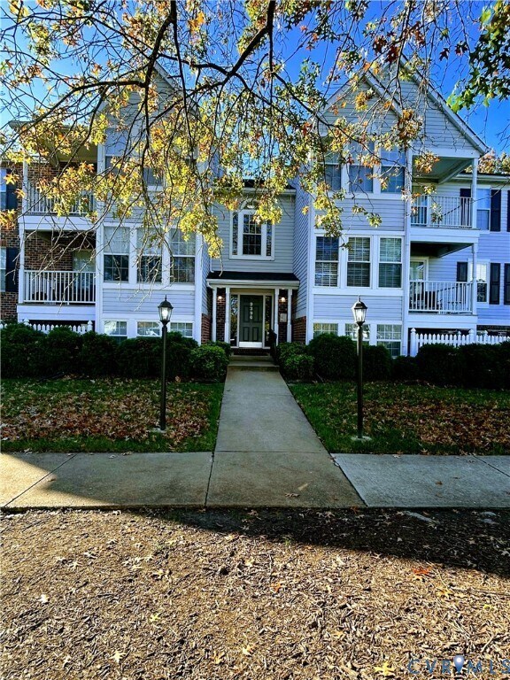 Primary Photo - 9396 Wind Haven Ct