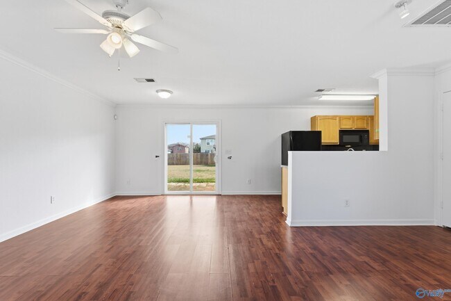 Building Photo - 313 Kenneth Blvd NW