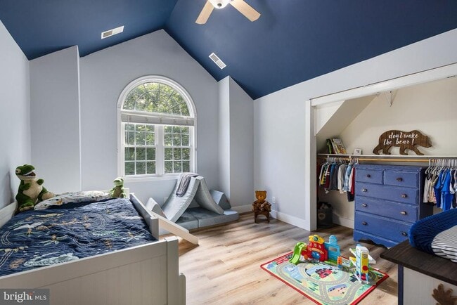 Building Photo - 17 Old Banks Dr