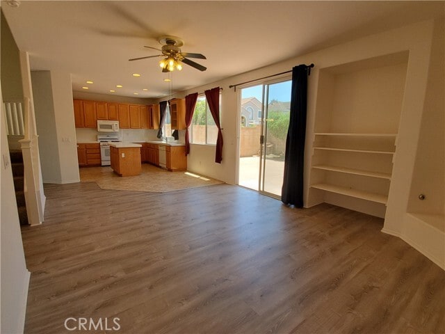 Building Photo - 801 Megan Ct