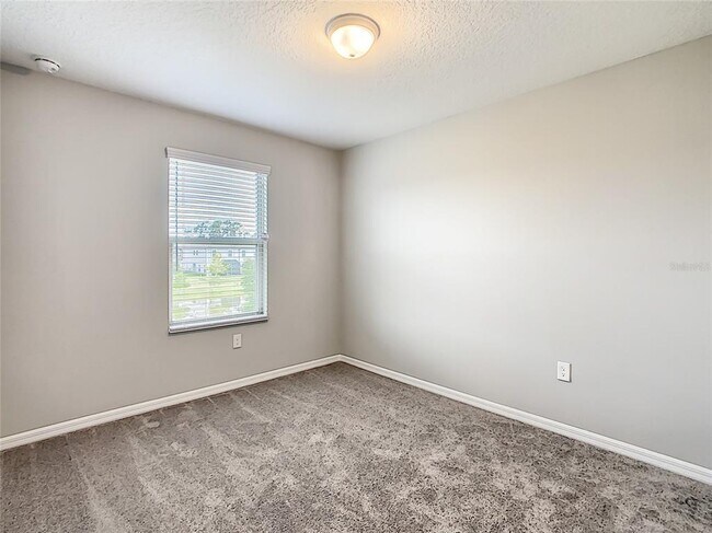 Building Photo - 213 Rustic Loop