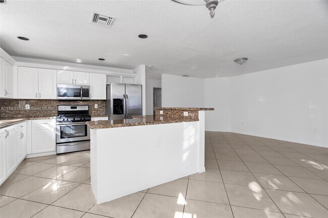 Building Photo - 106 Gables Blvd