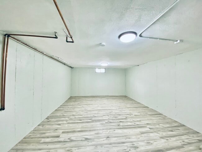 Building Photo - 138 Emerson Gardens Rd