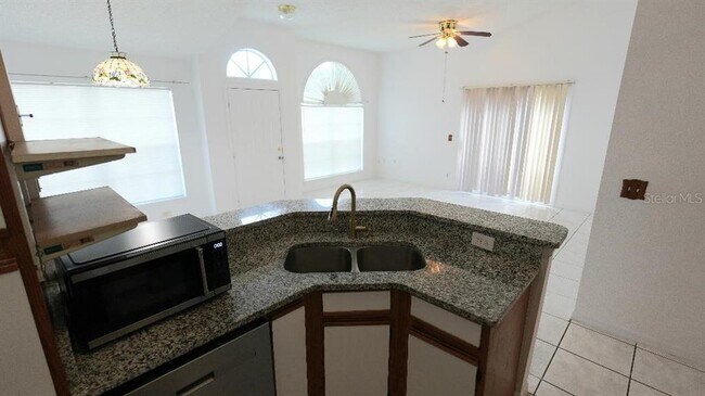 Building Photo - 6849 Long Needle Ct
