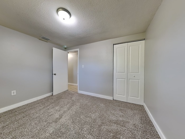 Building Photo - 5701 E 30th Ave