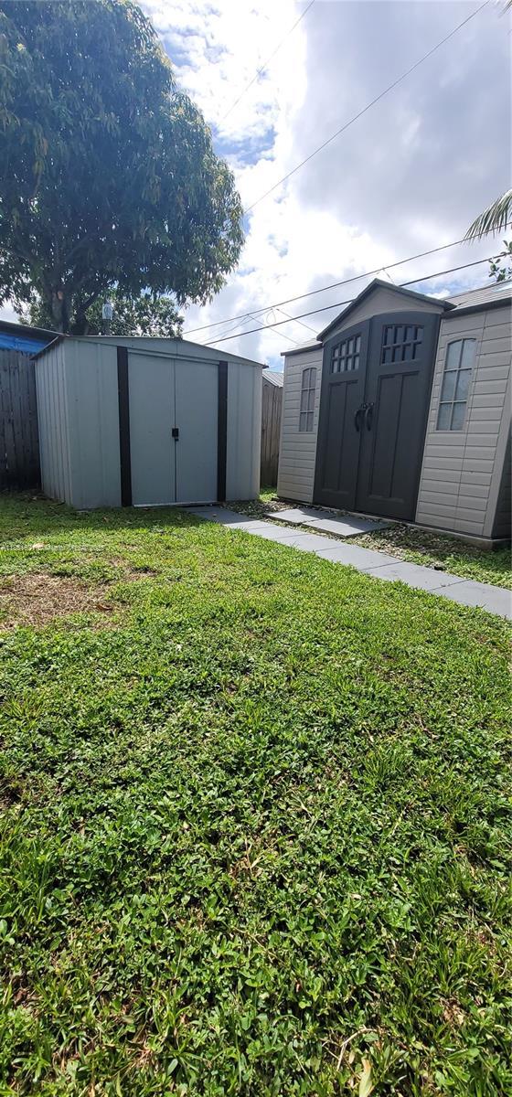 Building Photo - 7636 Miramar Pkwy