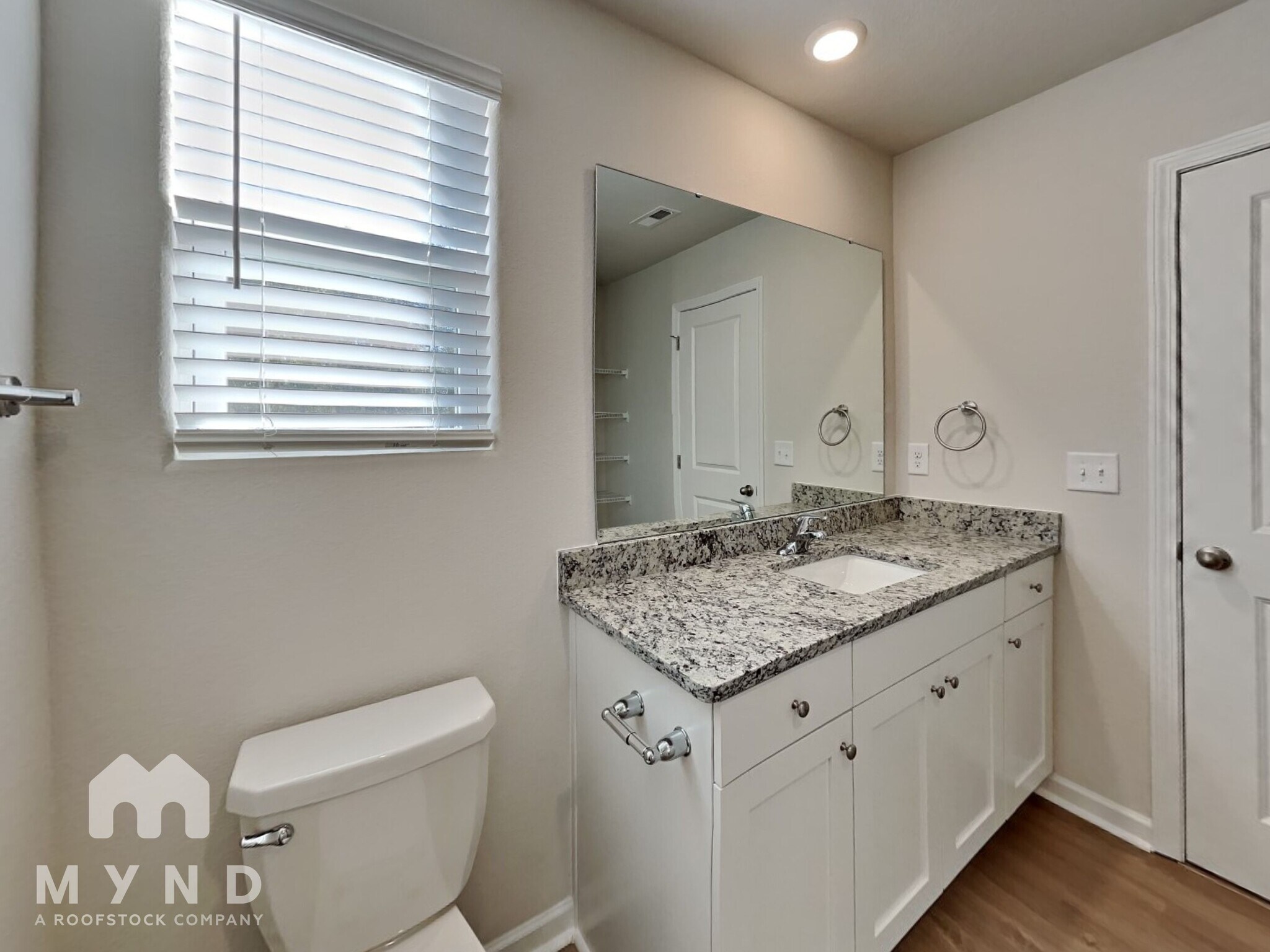 Building Photo - 385 Ivy Bank Dr