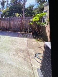 Building Photo - 2725 Mimosa St